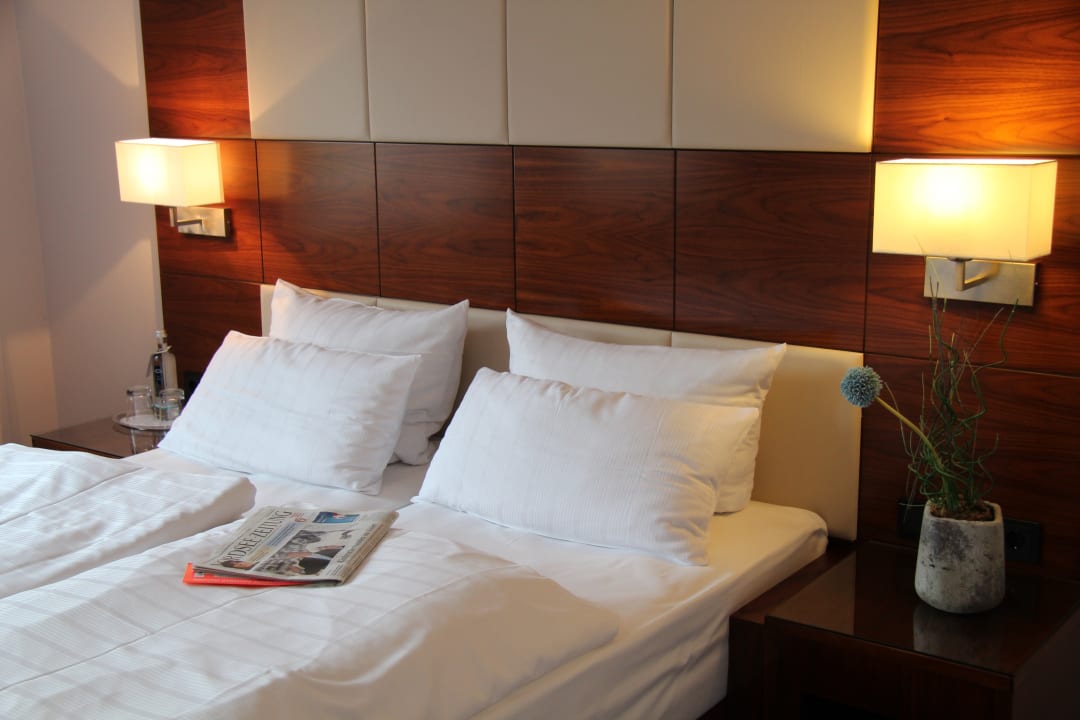 Zimmer Hotel Adena