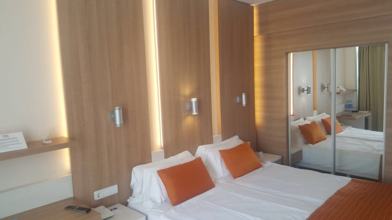 Zimmer allsun Hotel Borneo - Adults only