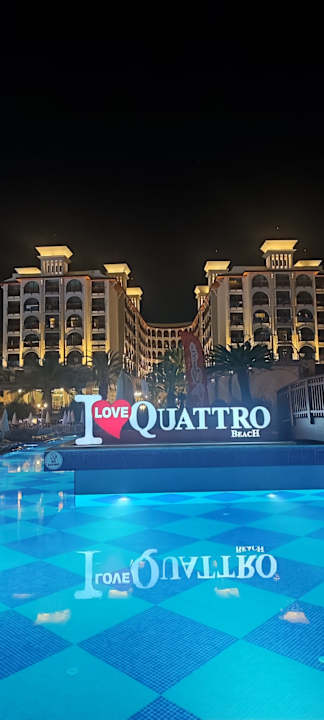 Außenansicht Quattro Beach Spa & Resort