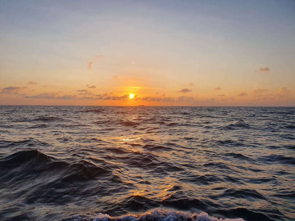 Strand Meeru Maldives Resort Island