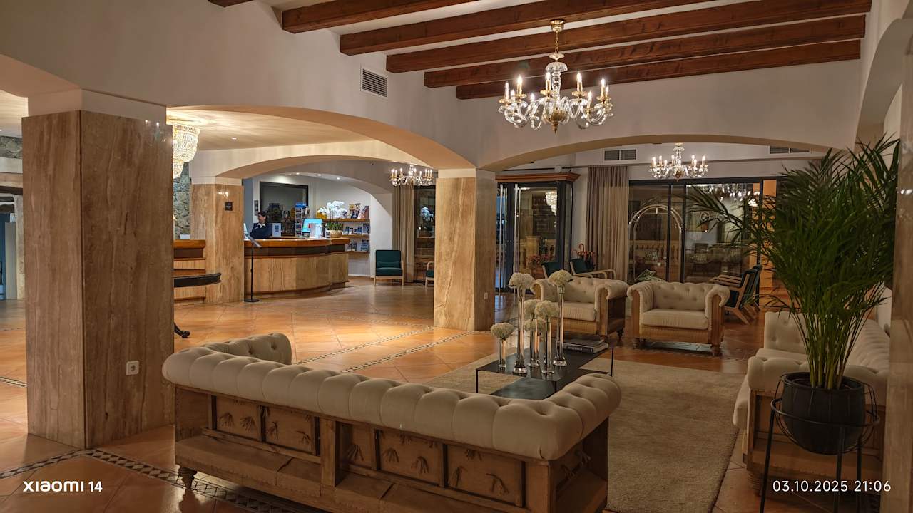 Lobby Mon Port Hotel & Spa