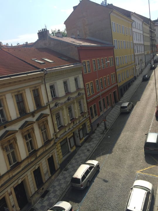 Widok z pokoju Hotel Three Crowns Prag