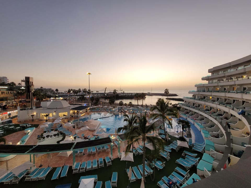 Ausblick HOVIMA La Pinta Beachfront Family Hotel