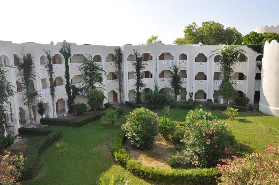 Innenhof  Mahdia Beach & Aquapark