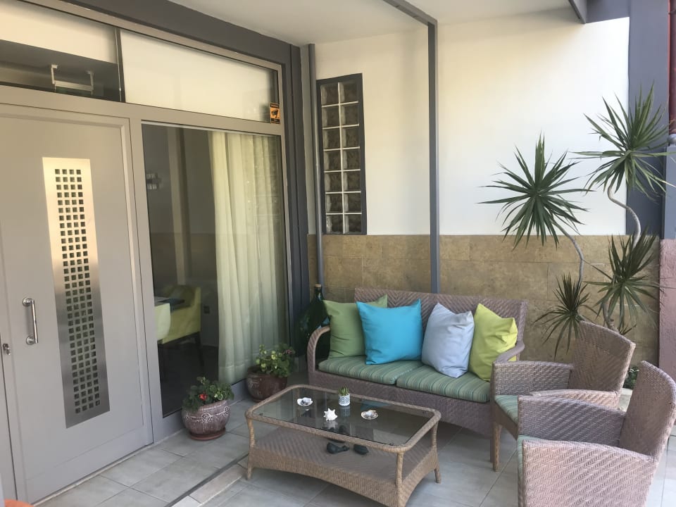 Lobby Onira Boutique Hotel