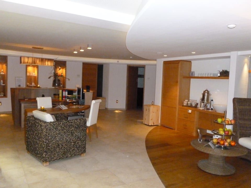 Eingang Wellnessbereich Hotel Alpenheim Charming & Spa