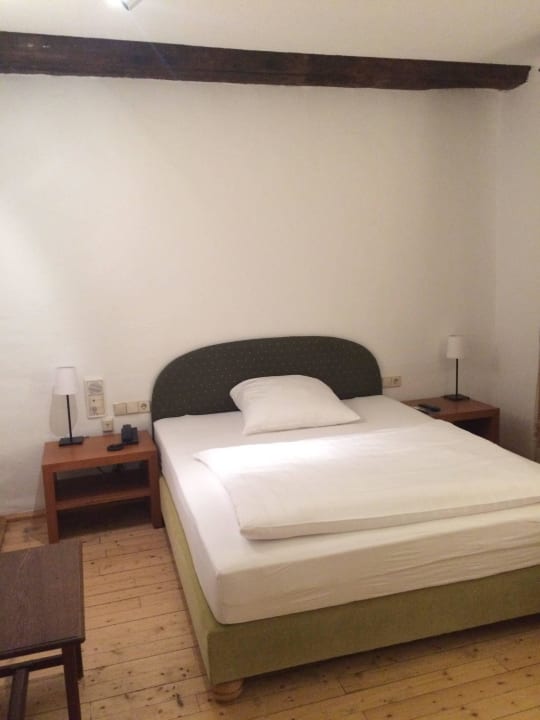 Zimmer im Erdgeschoss Altes Pfarrhaus