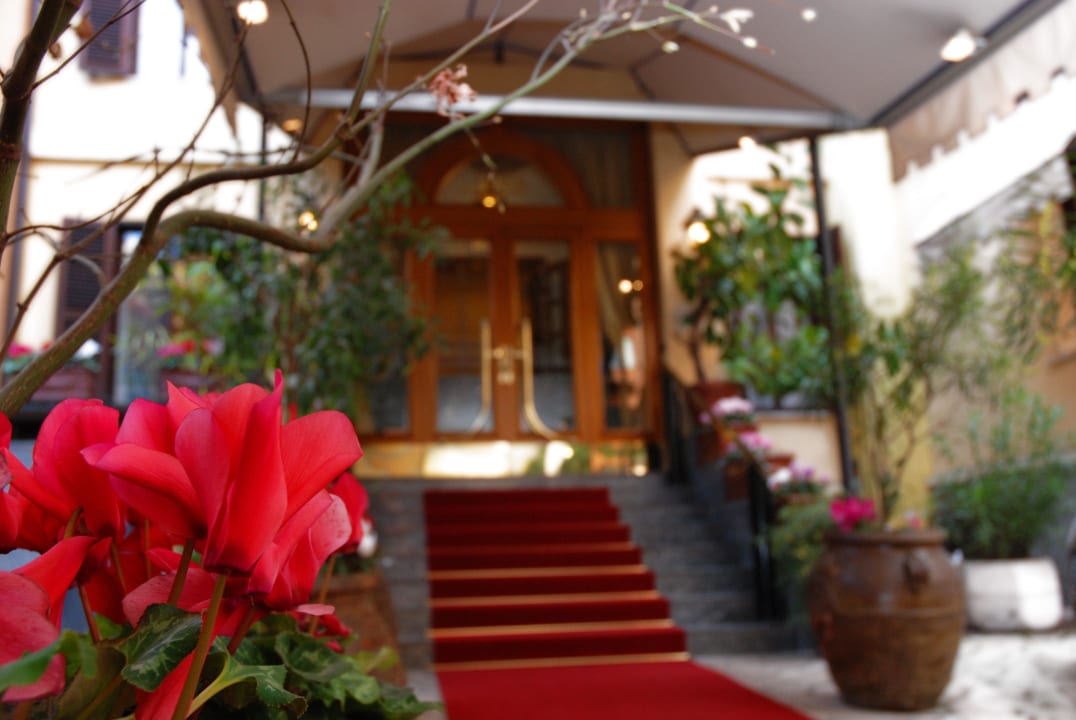 Entrata Hotel La Residenza