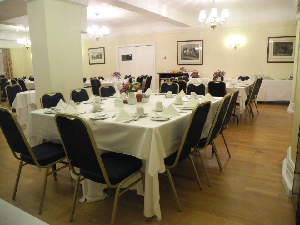 Ansprechender Speiseraum Lochalsh Hotel