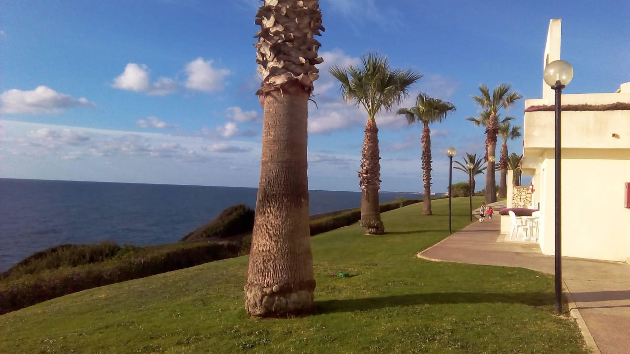 Immer direkt am Meer blau punta reina