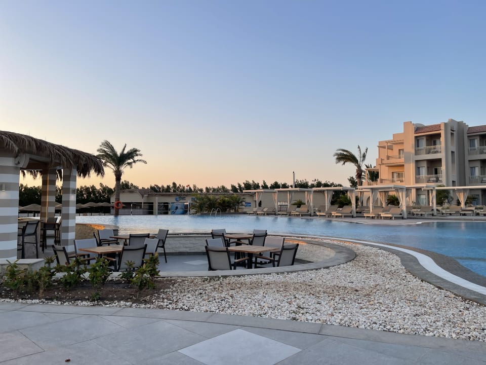 Pool JAZ Elite Casa del Mar Beach