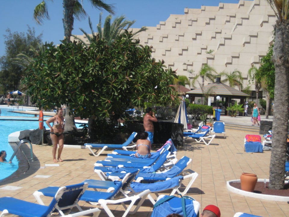 Poolbereich des Hotels Hotel Grand Teguise Playa