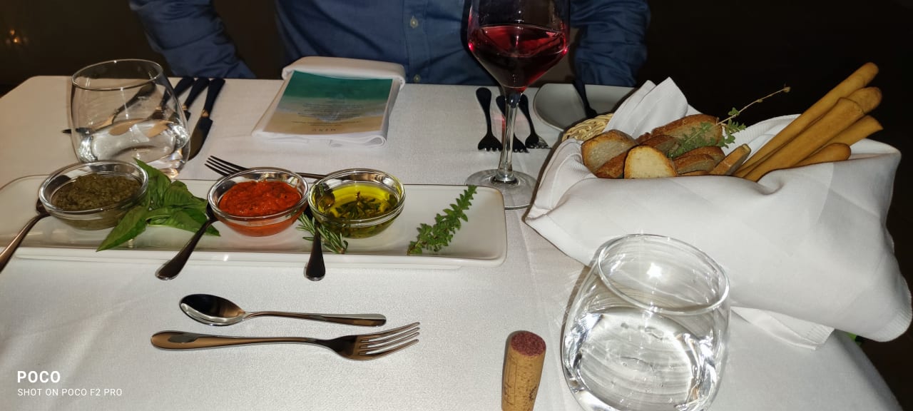 Gastro Asterias Beach Resort