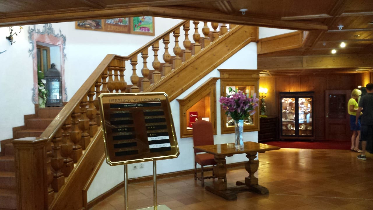 Inside Hotel Riessersee Hotel