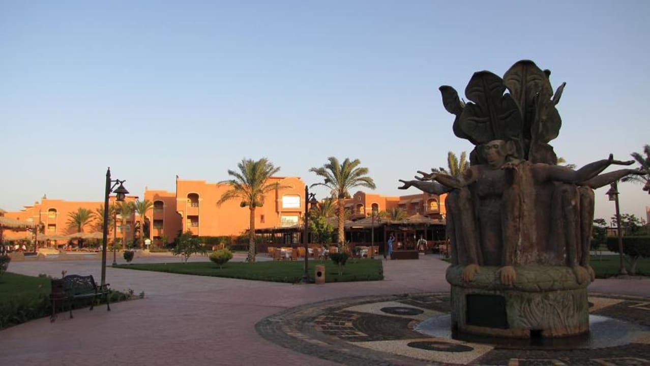 Cesta k restauraci a recepci Sentido Caribbean World Soma Bay