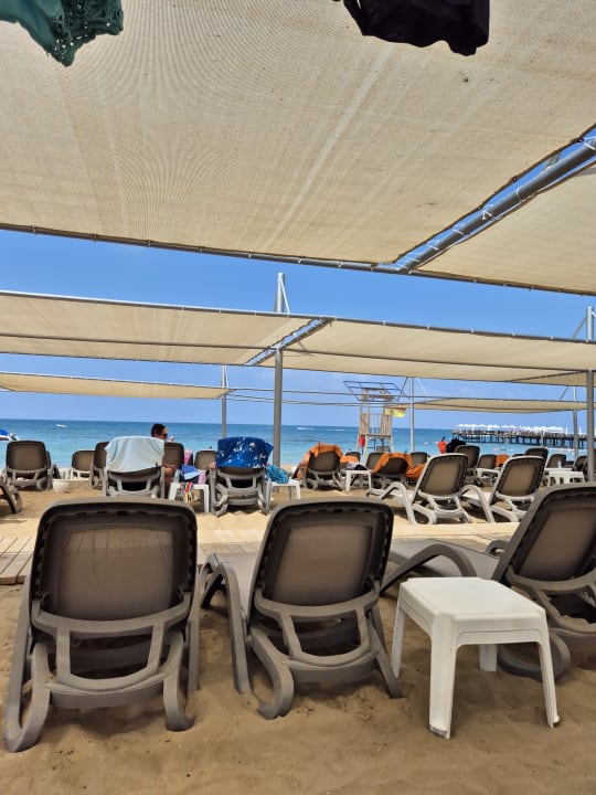 Strand Side Mare Resort & Spa