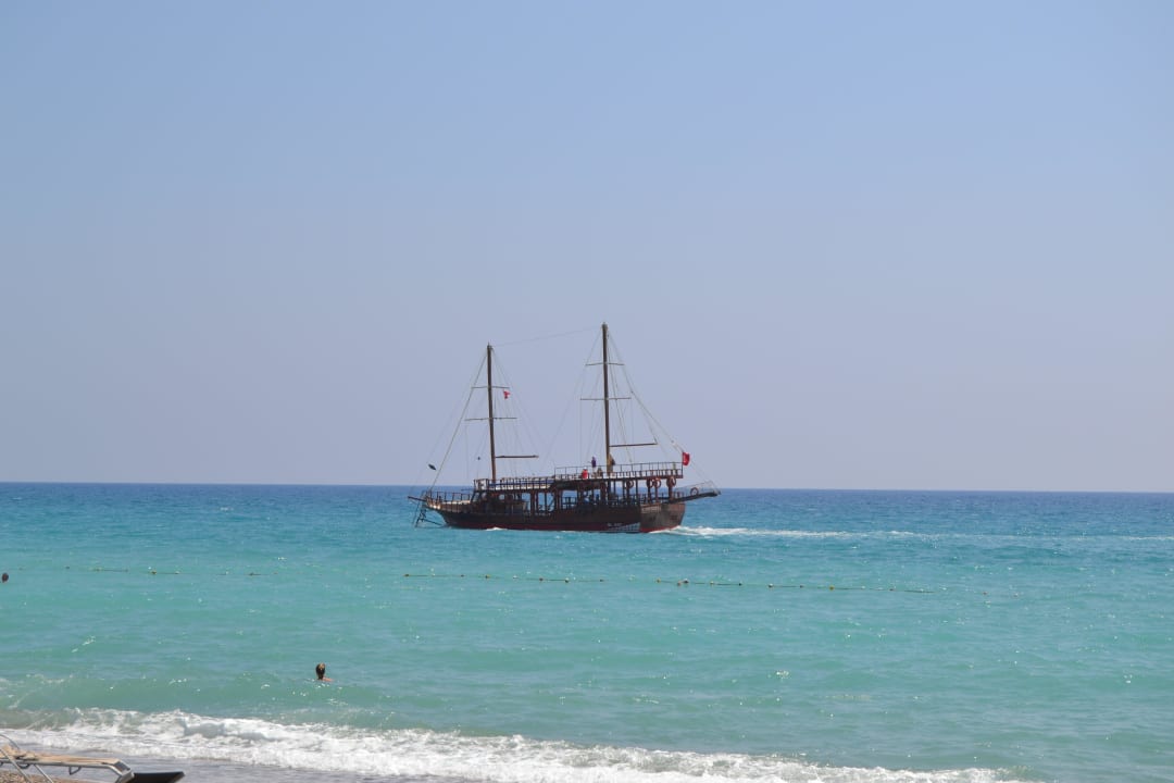 Piraten vor unserem Strand ;-) Ali Bey Club