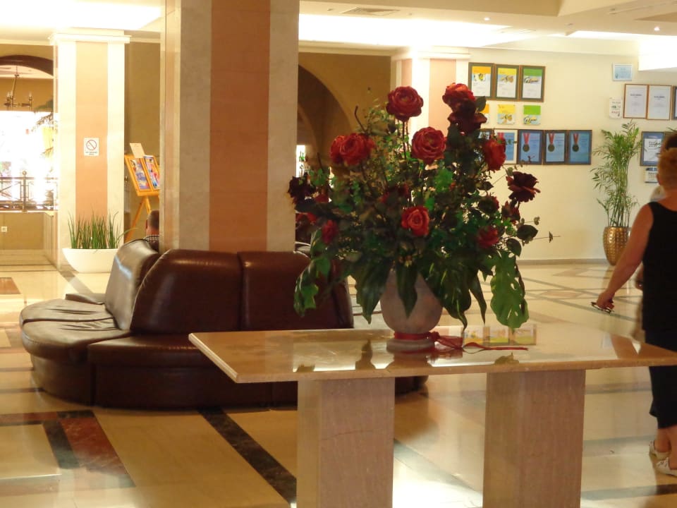 Lobby Hotel Kalithea Horizon Royal
