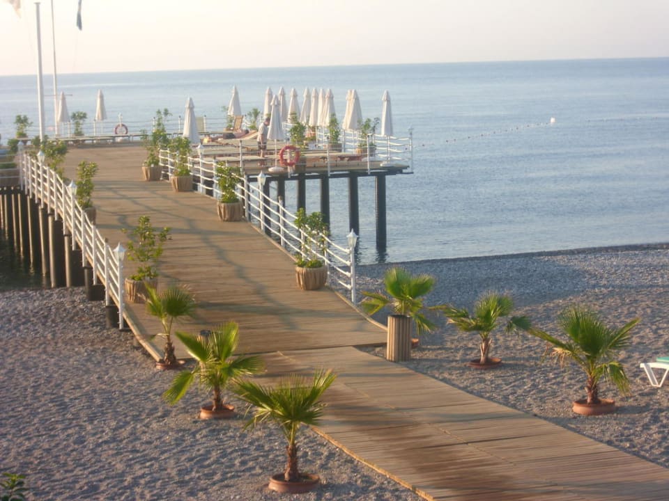Steg und Empore mit Möglichkeit zur Entspannung Limak Limra Hotel & Resort