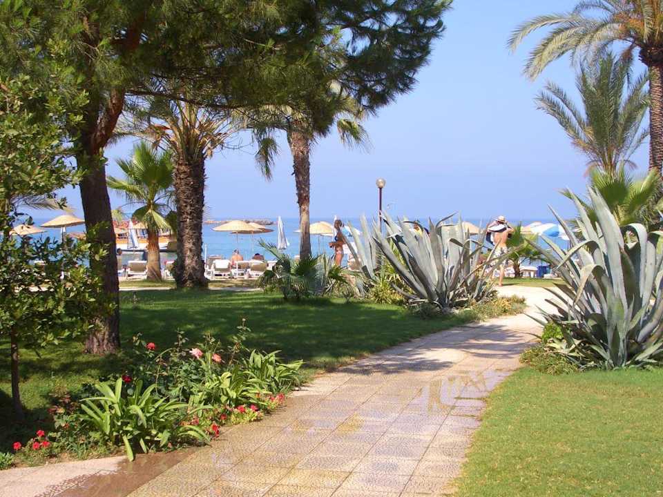 Weg zum Strand Top Hotel