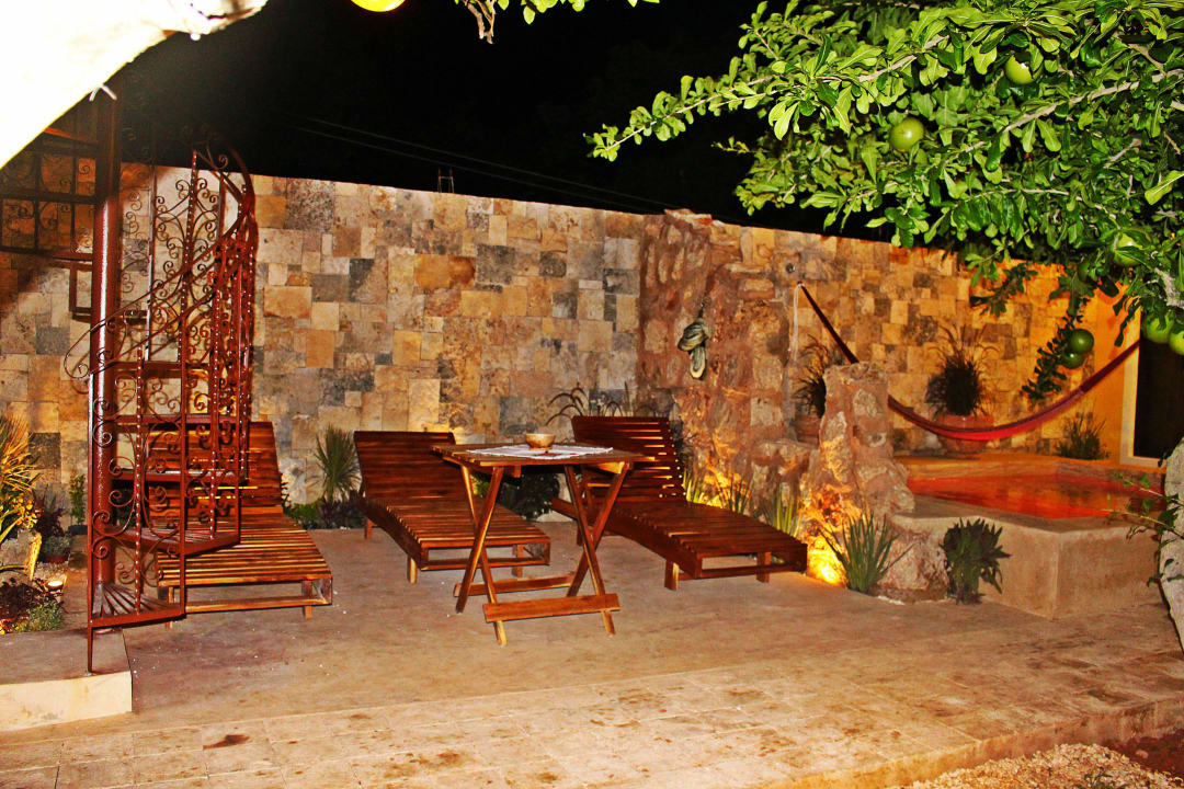 Patio interior Hotel Casa Hipil