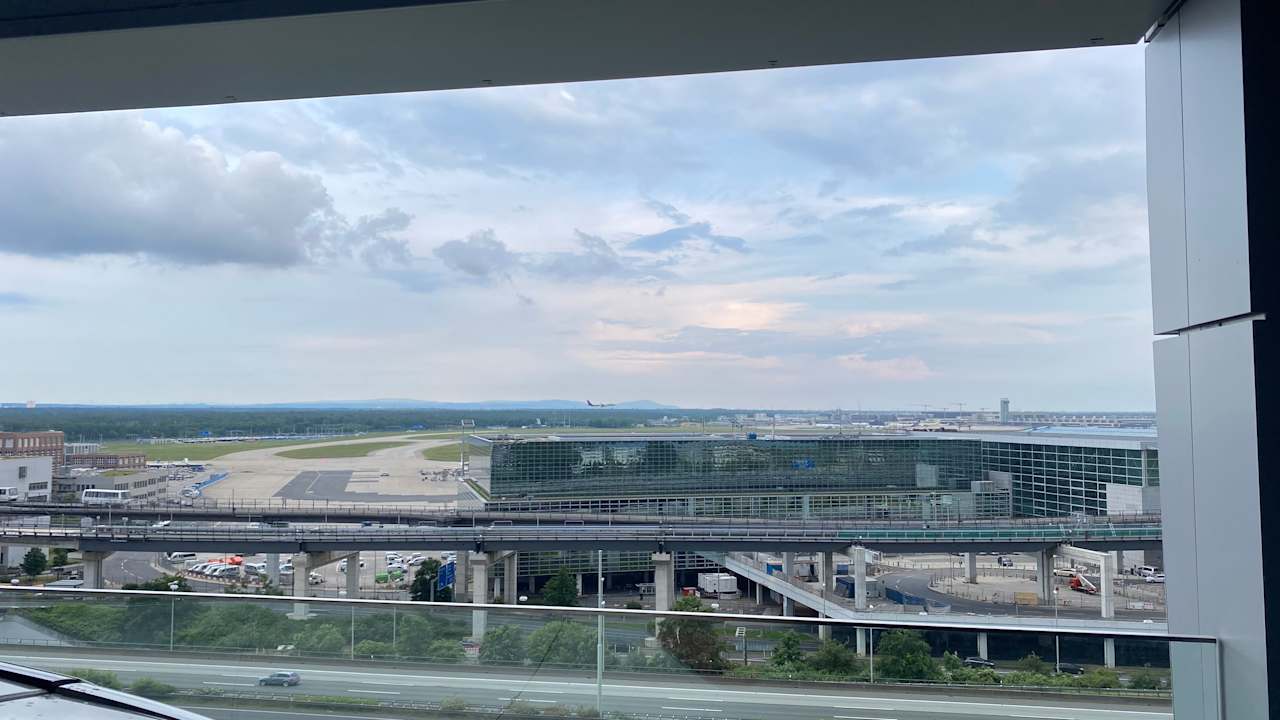 Ausblick b'mine Hotel Frankfurt Airport