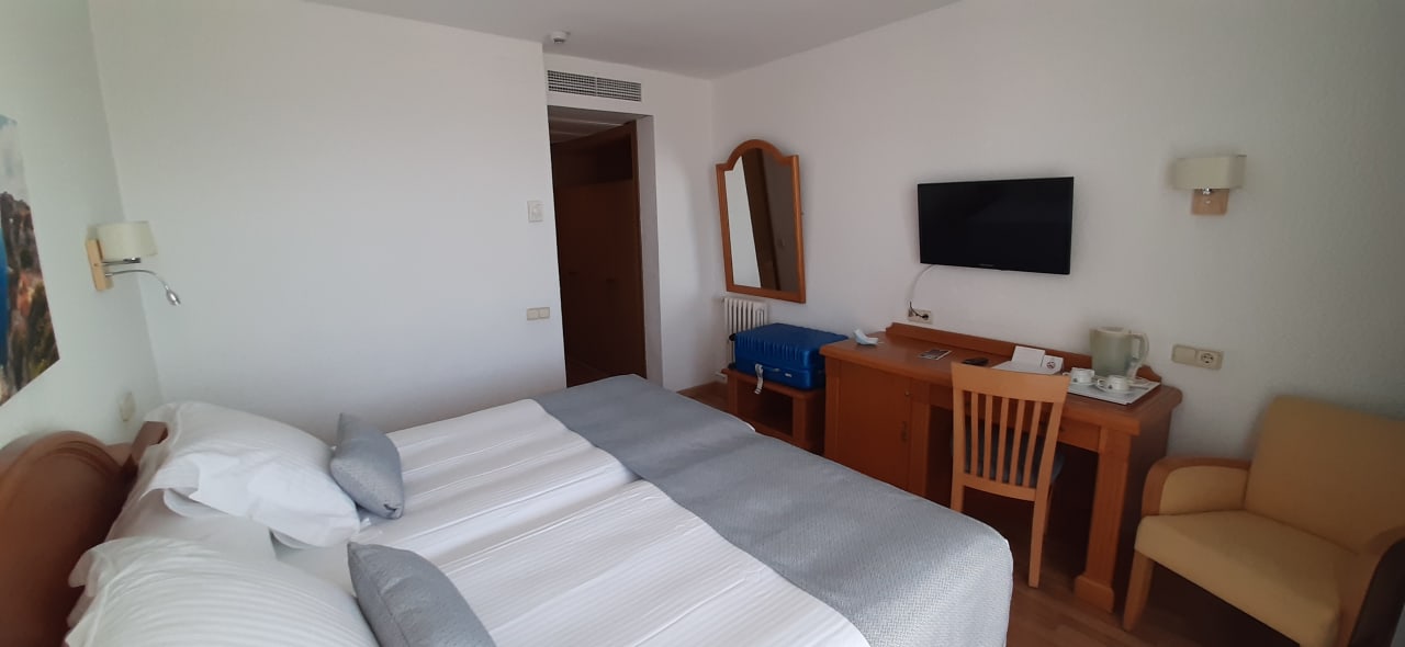 Zimmer Valentin Reina Paguera