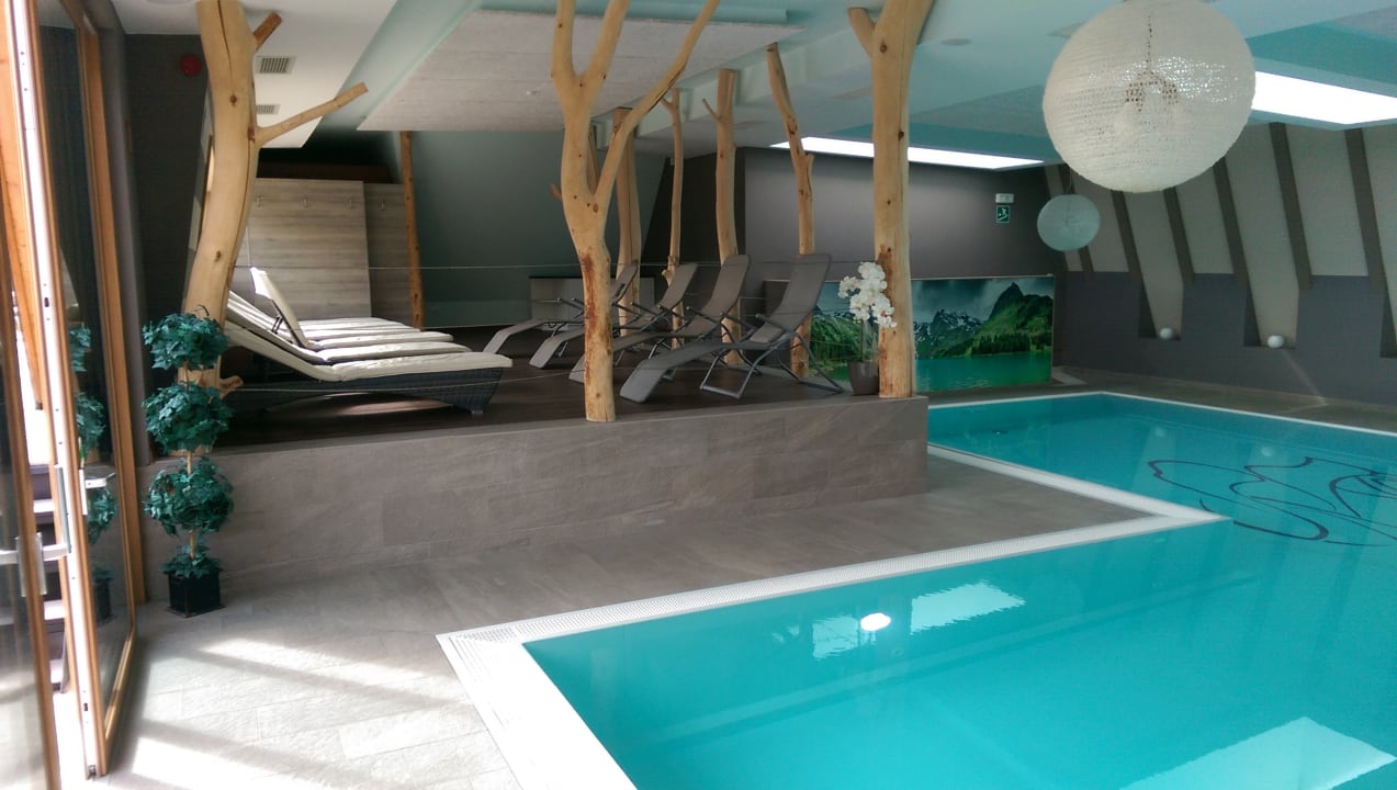 Pool Molaris Lodge