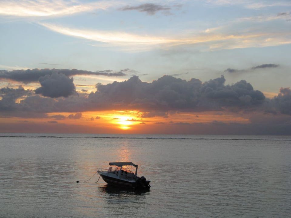 Sonnenuntergang von der Hotelbar aus fotografiert Gold Beach Resort