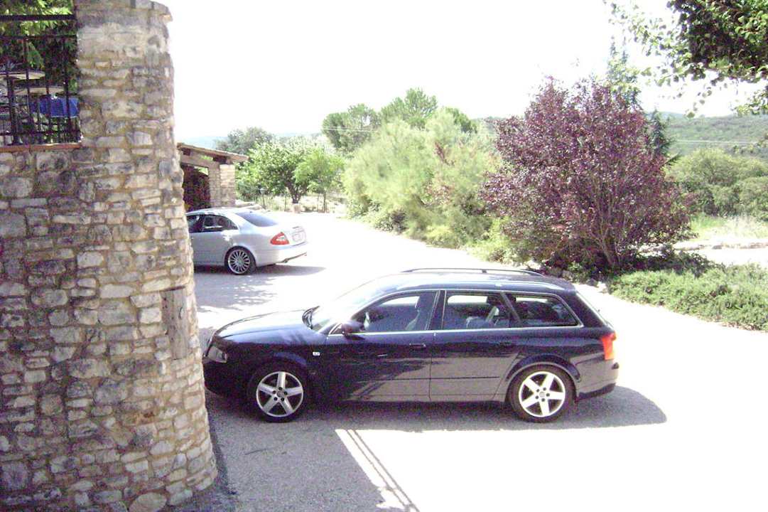 Kostenloser Parkplatz Hotel La Magnanerie De Bernas