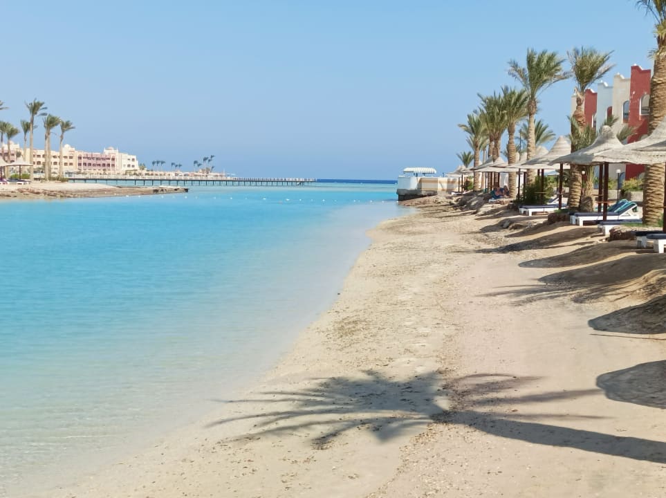 Strand Arabia Azur Resort