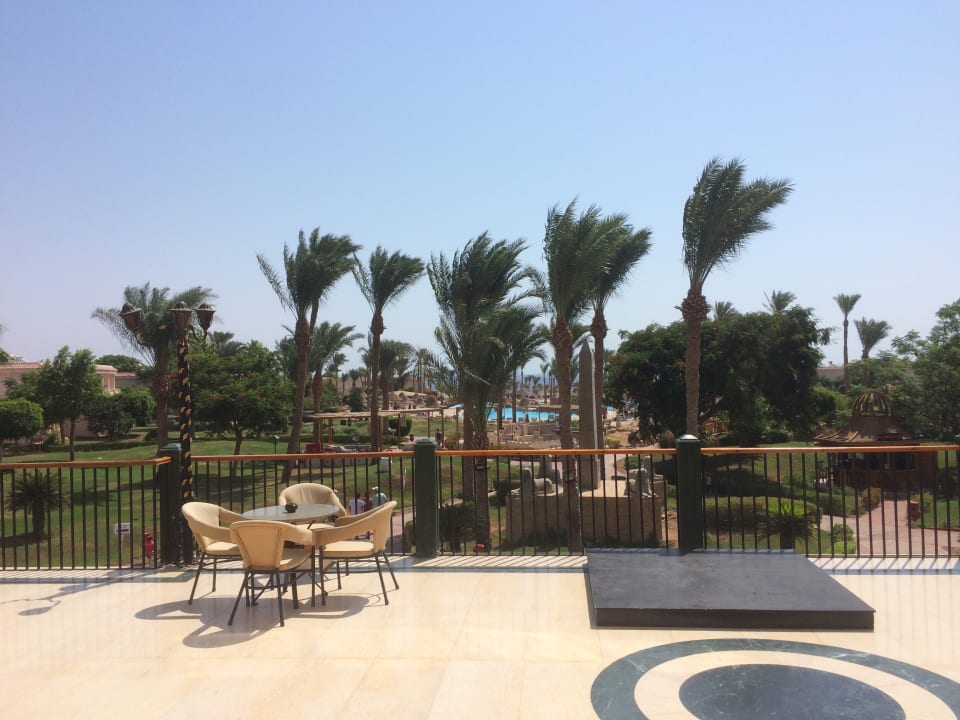 Sonstiges Parrotel Beach Resort