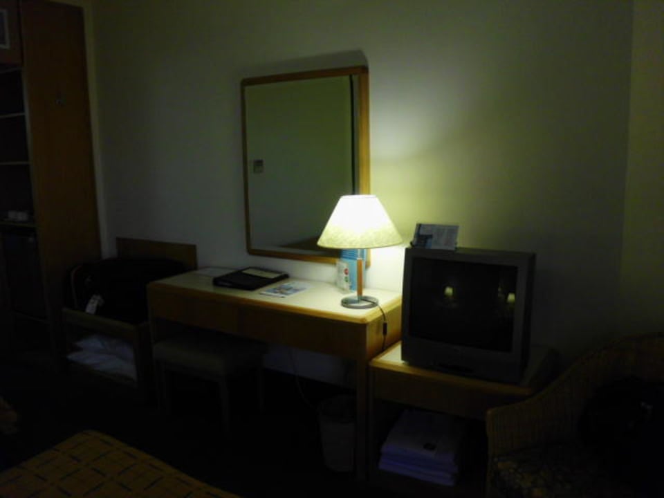 Frisiertisch Constantinou Bros Athena Royal Beach Hotel