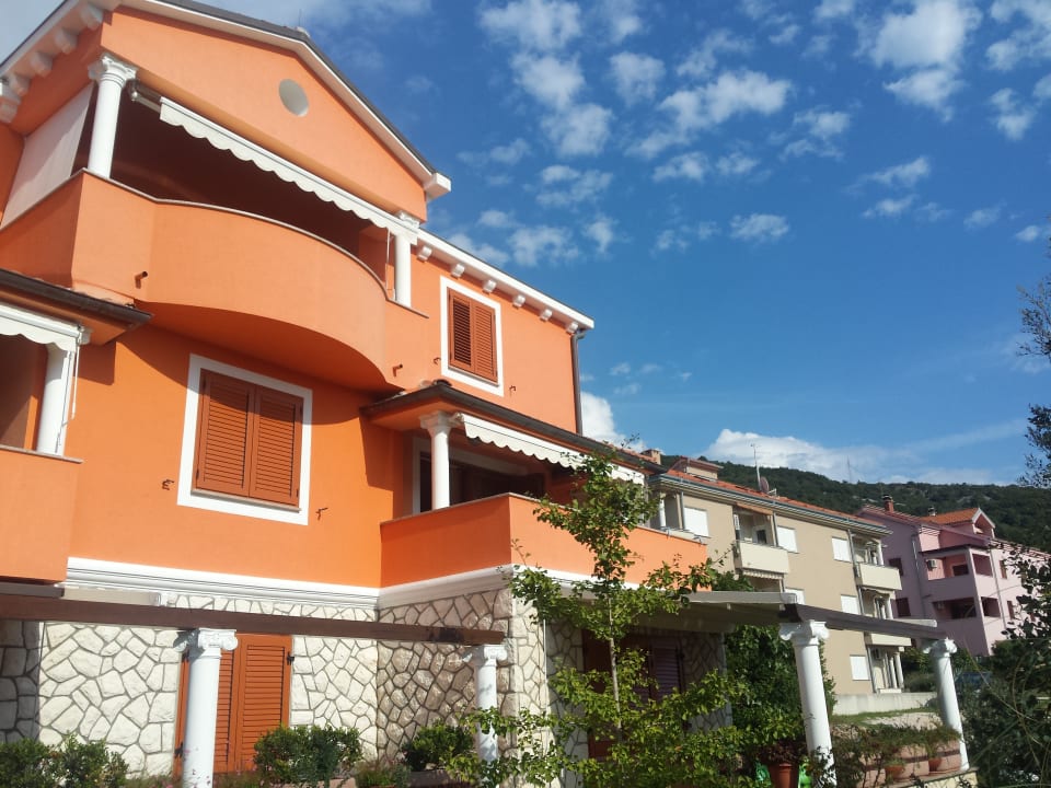 Außenansicht Apartments Villa Magnolija