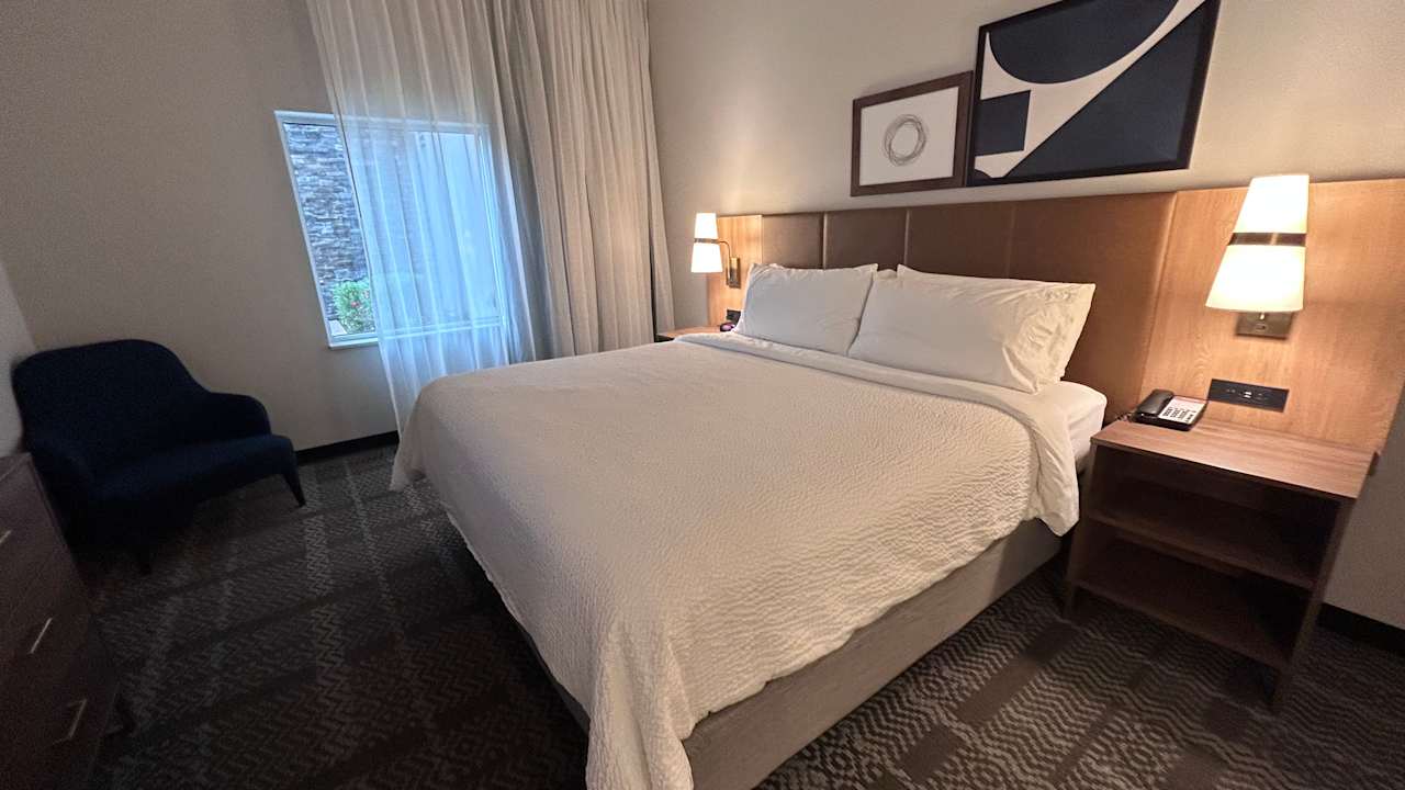 Zimmer Staybridge Suites - Denver North - Thornton by IHG