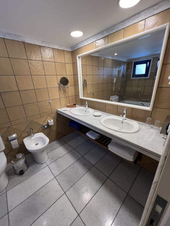 Zimmer Creta Maris Resort