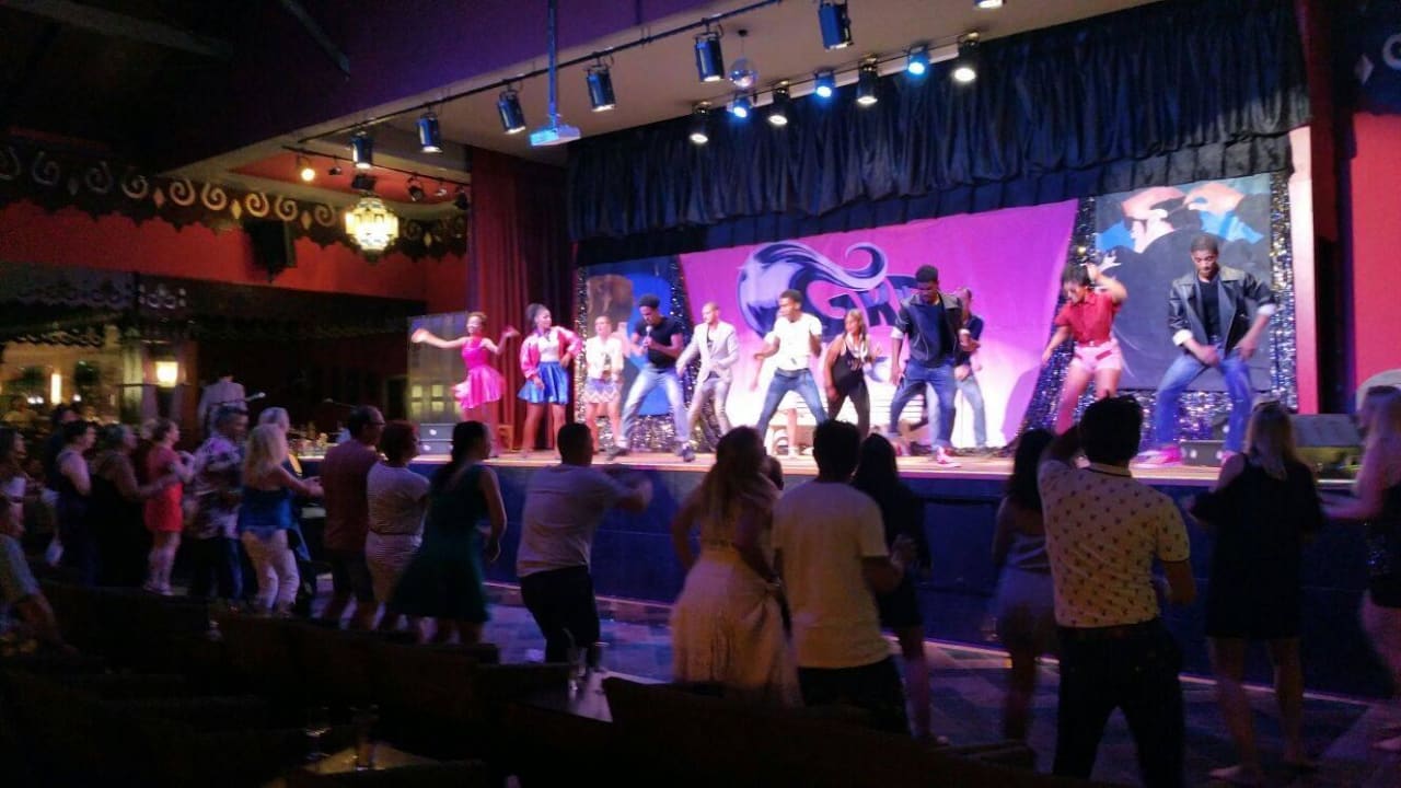 Animation am Abend Hotel Riu Funana