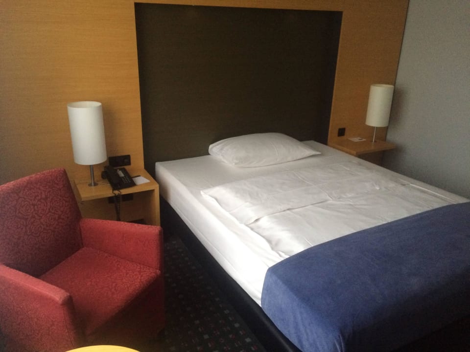 Bett Ramada by Wyndham Essen