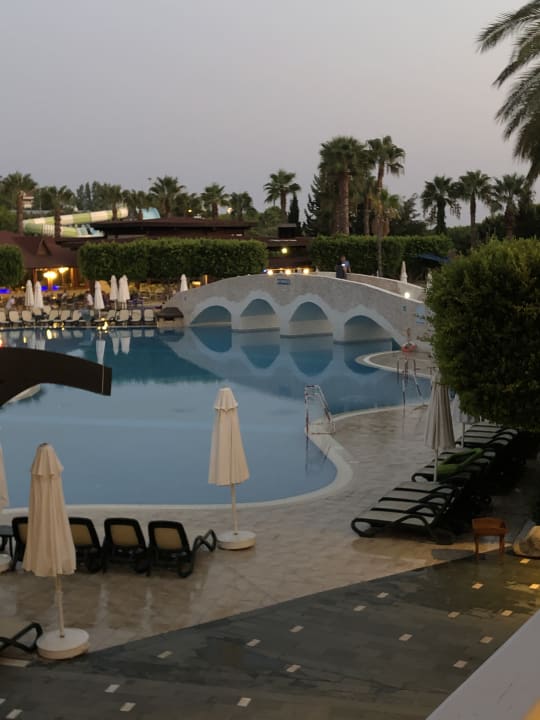 Pool Club Grand Side