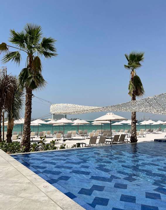 Strand Mövenpick Resort Al Marjan Island