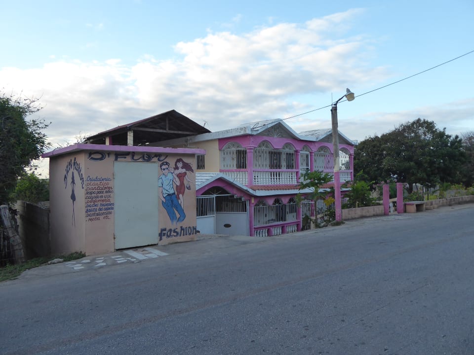 Außenansicht Hotel Begó