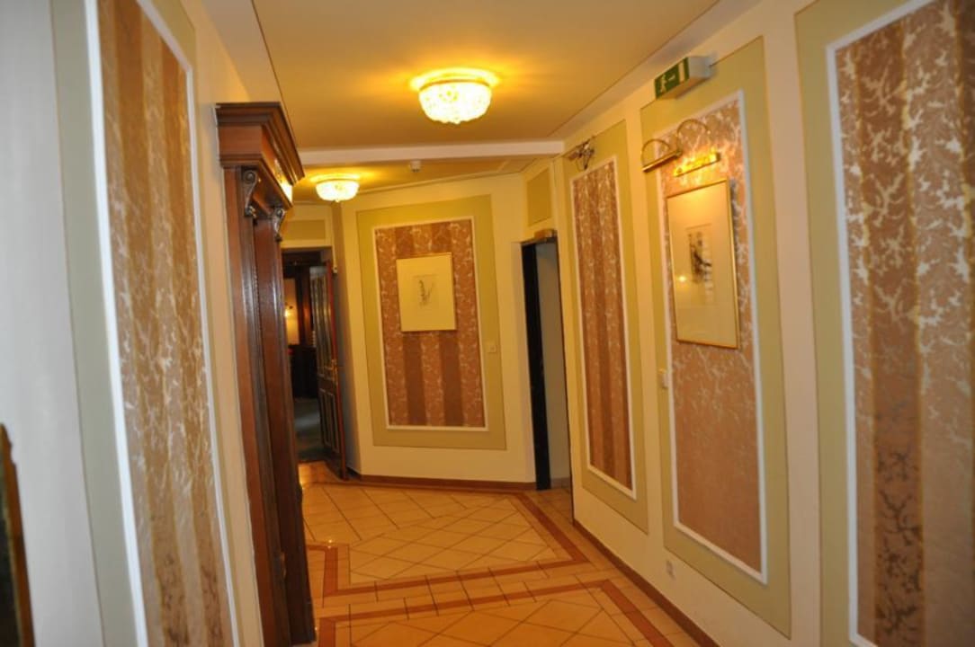 Lobby Hotel Bellevue Vienna