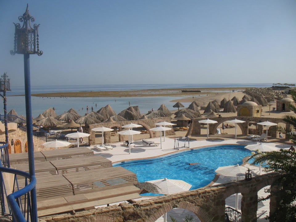 Pool in Strandnähe Utopia Beach Club