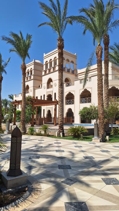 Gartenanlage The Grand Palace - Adults only