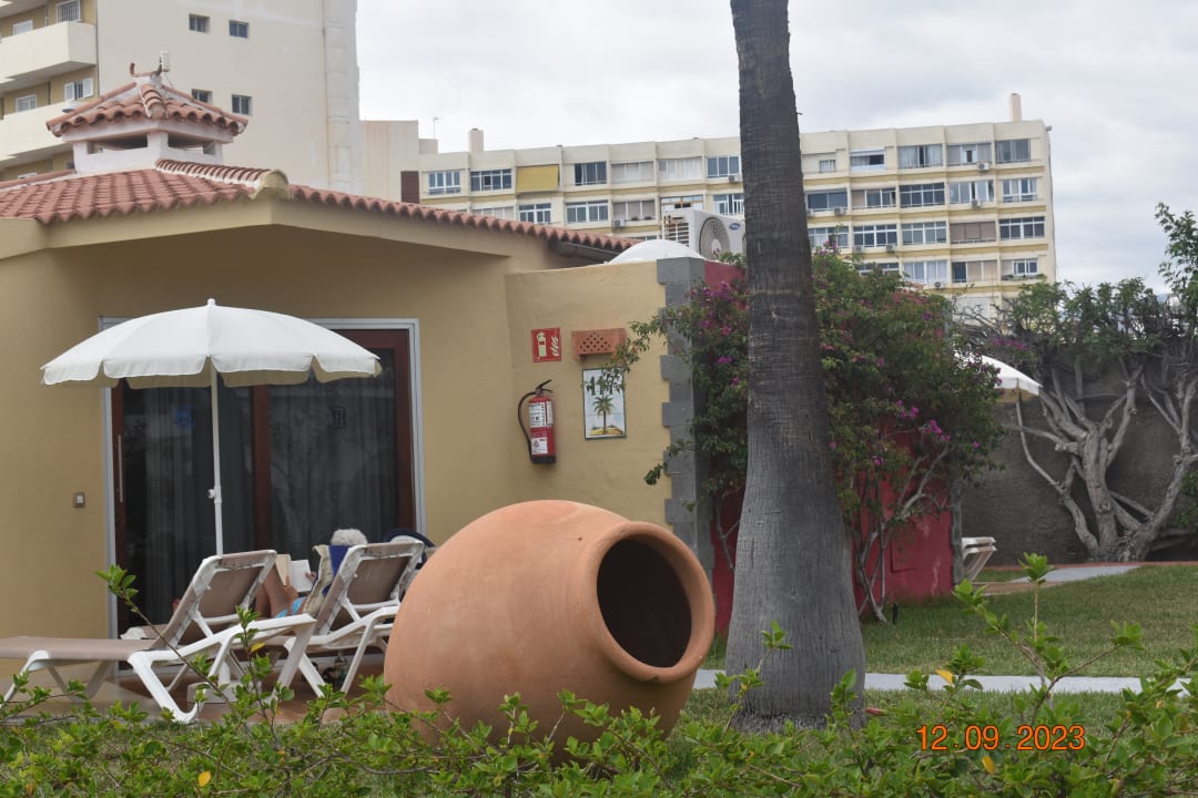 Außenansicht HL Miraflor Suites Hotel