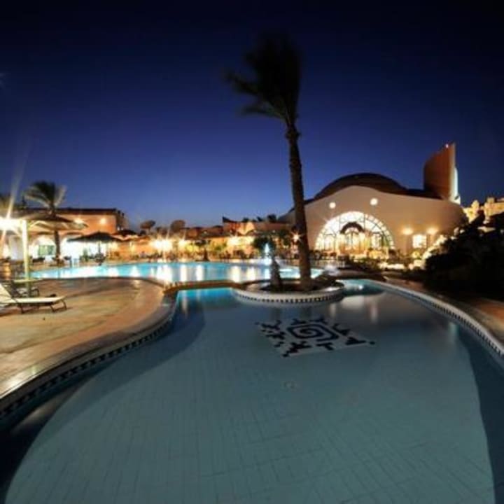 Swimming pool  Shams Alam Beach Resort