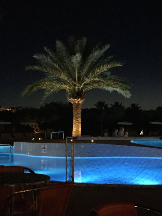 Pool am Abend TUI KIDS CLUB Alex Beach