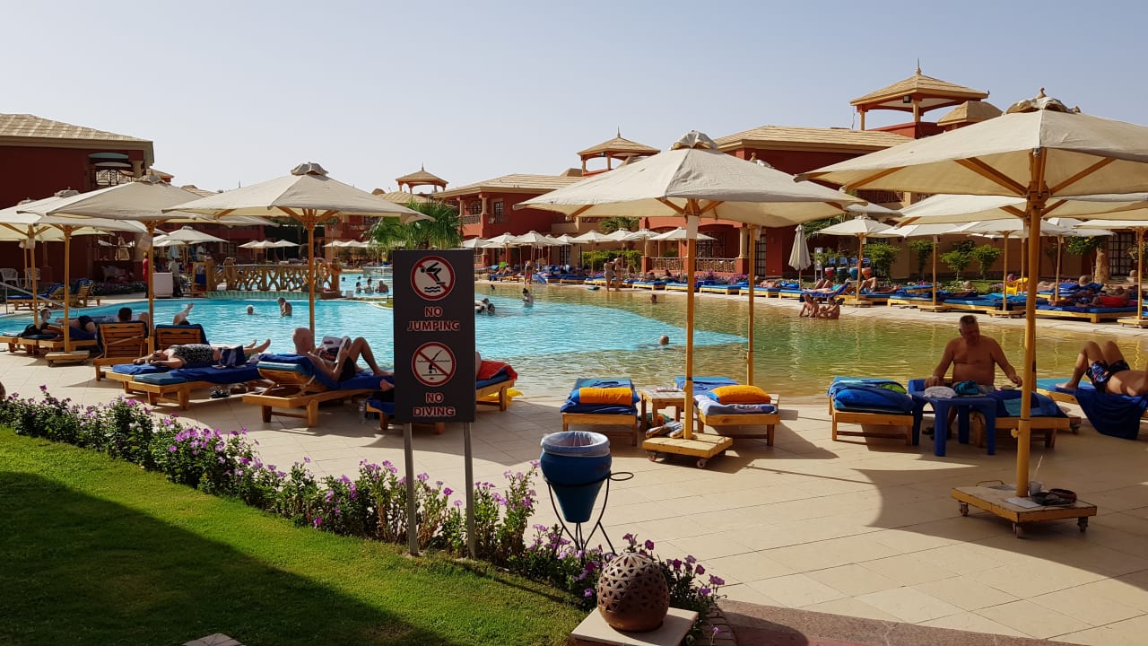 Pooltime Pickalbatros Alf Leila Wa Leila Resort - Neverland Hurghada