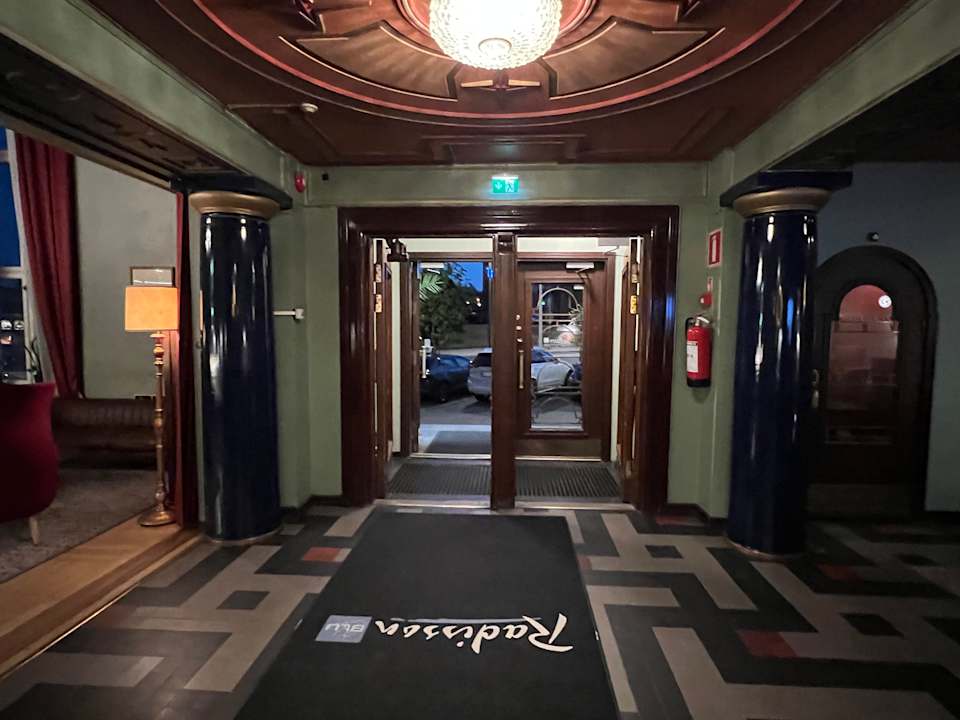 Lobby Radisson Blu Grand Hotel Tammer