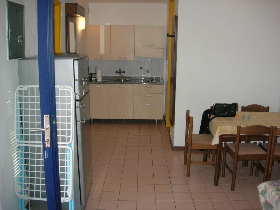 Blick in Richtung Küche Park Plaza Verudela Pula